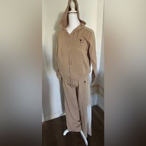 Beige Hoodie and Sweatpants Ensemble